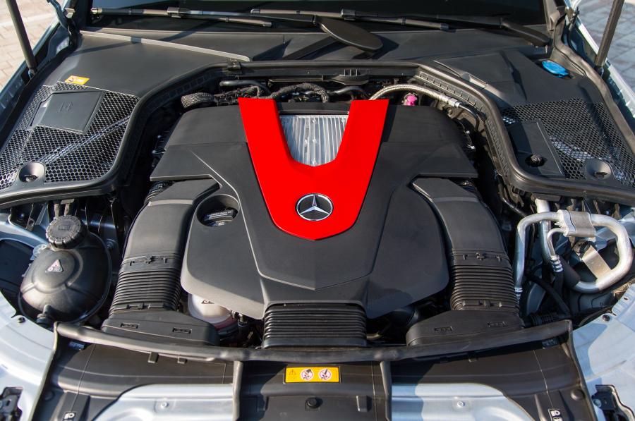  Mercedes-AMG C43 4Matic Cabriolet 2016 года  (фото 21 из 39)